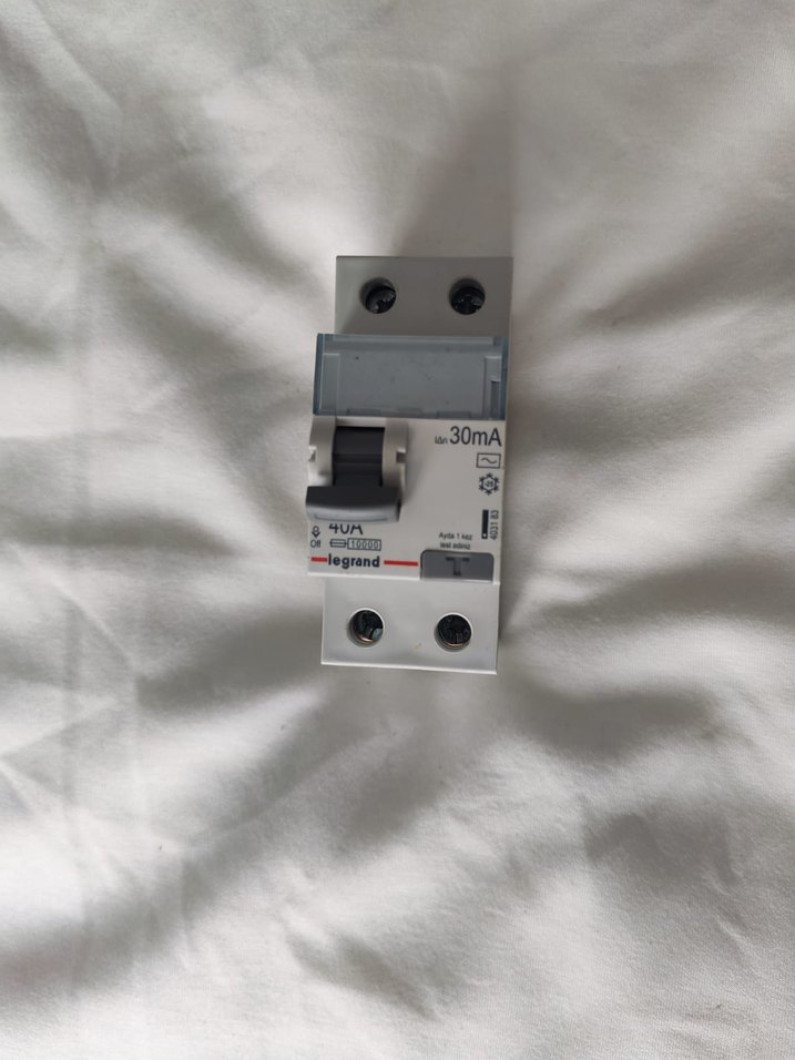 40A Beyaz Gri Sigorta Anahtarı - Görsel 2