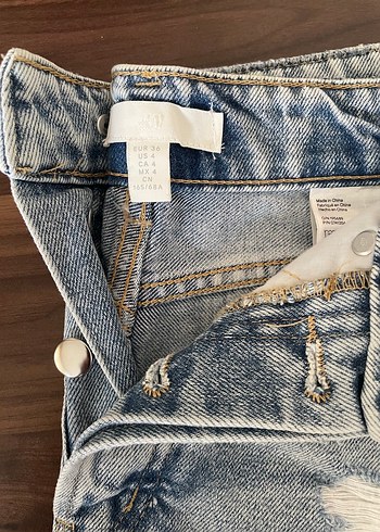36 Beden mavi Renk H&M Yırtık Detaylı Mini Denim Şort