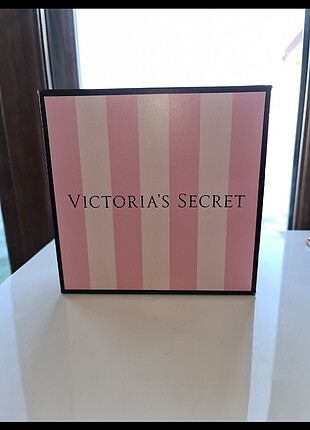 Victoria's Secret Kutu