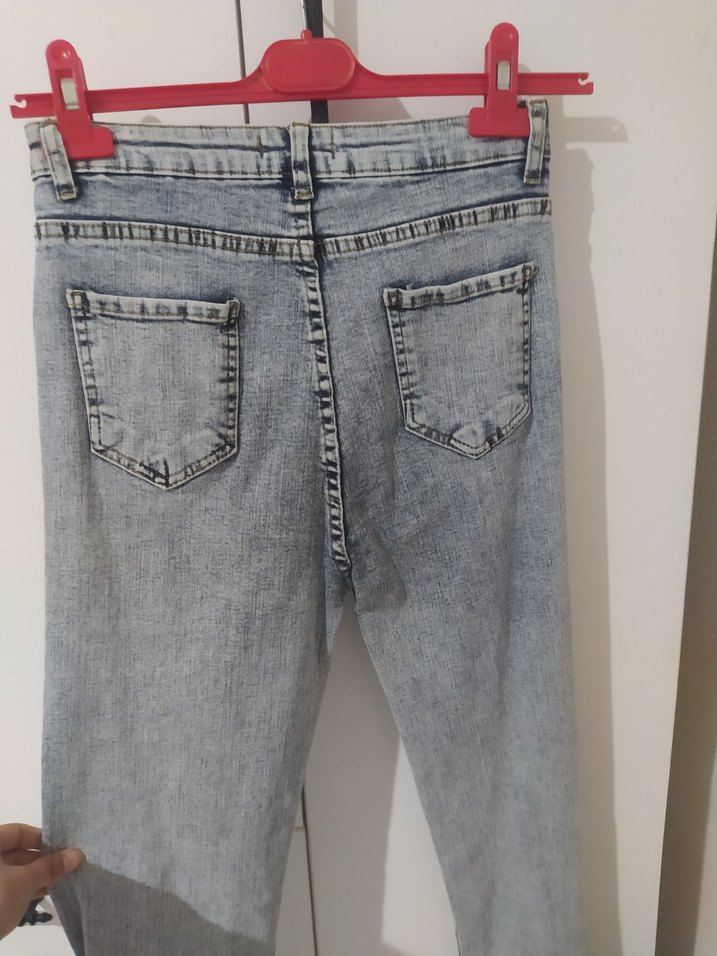 Gri Yırtmaçlı Midi Boy Kadın Kot Pantolon - Görsel 2