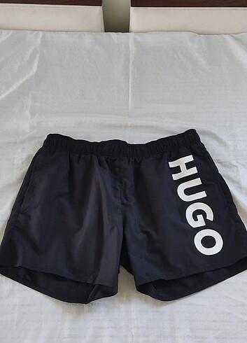 Orijinal Hugo Boss şort mayo 