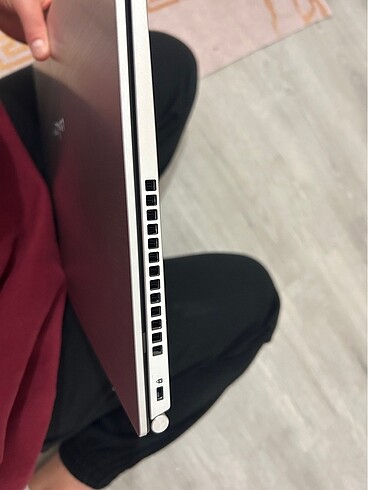 Beden Renk Laptop