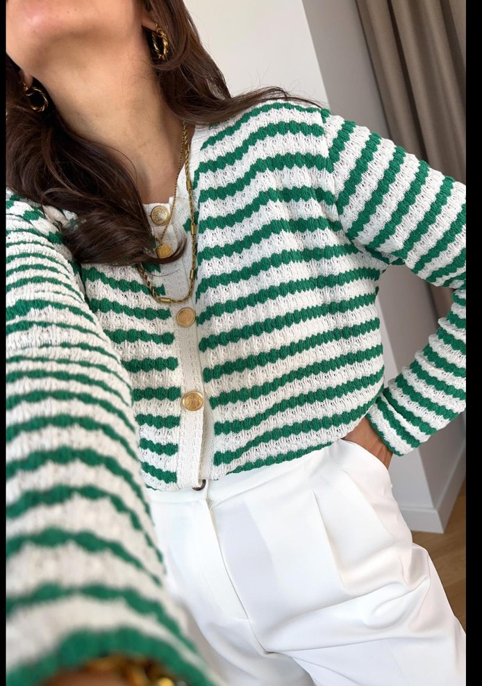 Yeşil Çizgili Düğmeli Kısa Hırka - Görsel 2