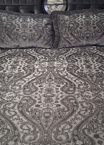 Nakışlı Gri Yatak Örtüsü Seti - Görsel 2