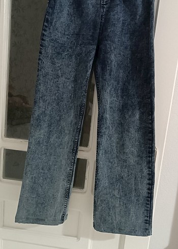 Kadın Gri Batik Desenli Bol Kesim Midi Kot Pantolon - Görsel 2