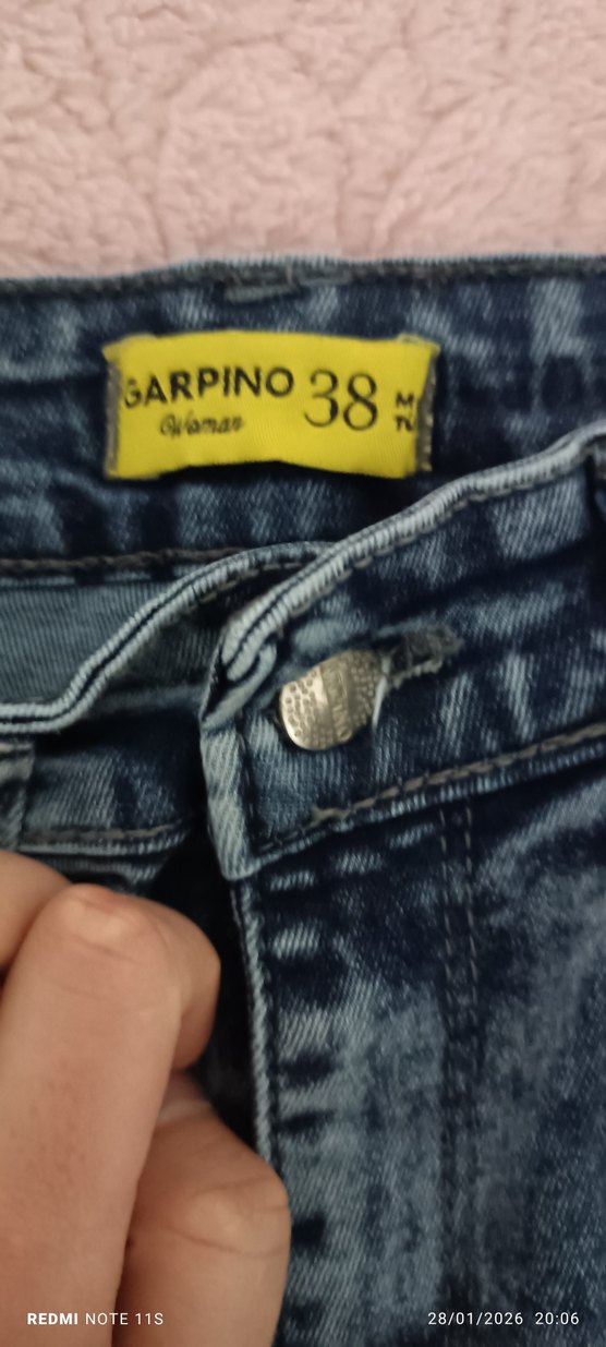 Kadın Gri Batik Desenli Bol Kesim Midi Kot Pantolon - Görsel 5