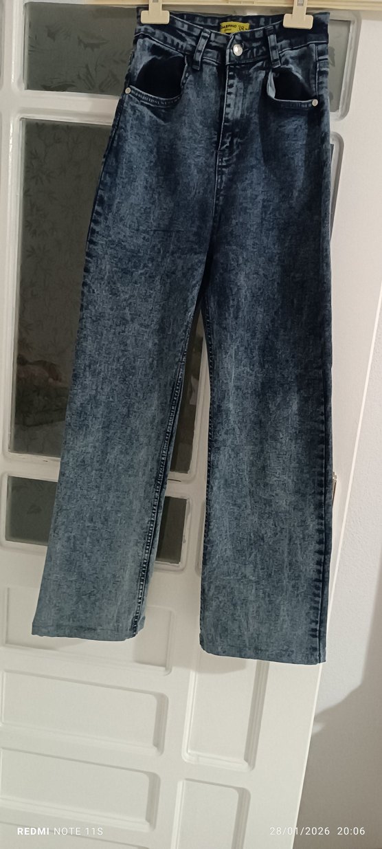 Kadın Gri Batik Desenli Bol Kesim Midi Kot Pantolon - Görsel 2