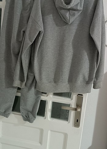 Gri Kadın Fermuarlı Rahat Eşofman Takımı - Görsel 4