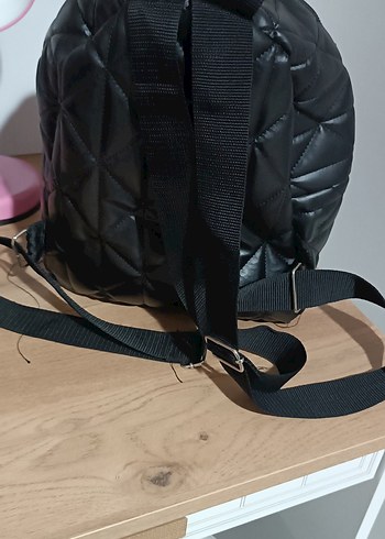 Siyah kadın Sırt Çantası - Görsel 5