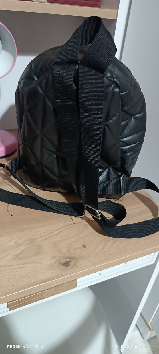 Siyah kadın Sırt Çantası - Görsel 5