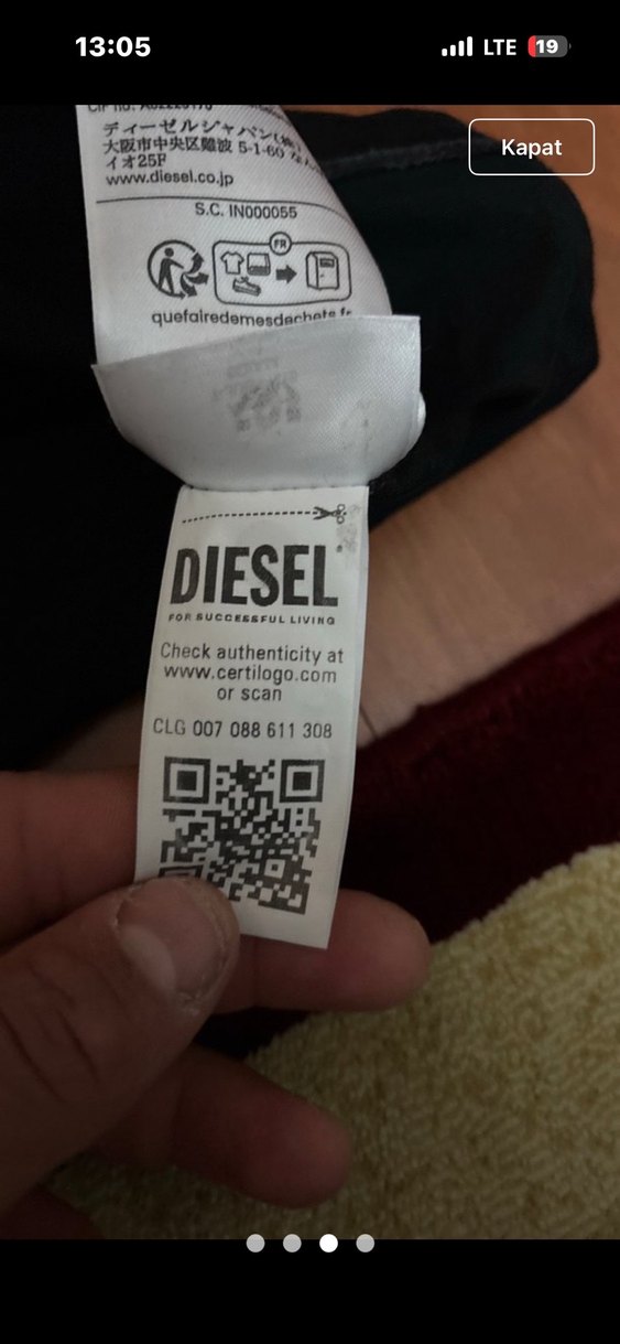 Siyah Baskılı Erkek Kısa Kollu Tişört - Görsel 3