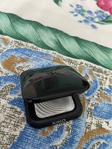 Kiko water eyeshadow