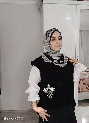 Diğer Yandan bağlamalı örgü süveter siyah