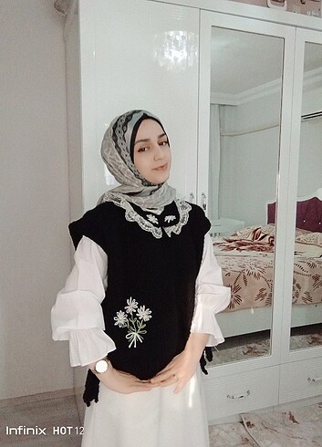 m Beden Yandan bağlamalı örgü süveter siyah