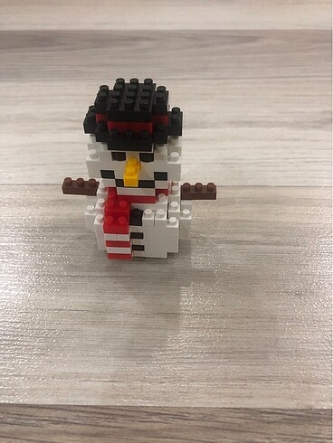 Beden Lego kardan adam