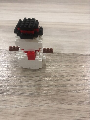 Beden Renk Lego kardan adam
