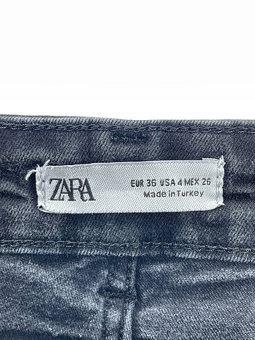36 Beden siyah Renk Zara Jean / Kot %70 İndirimli.