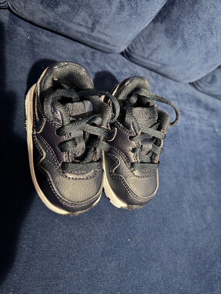 Lacivert Nike Erkek Çocuk Spor Ayakkabısı - Görsel 2