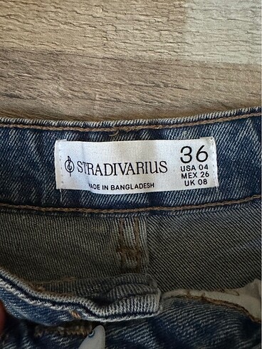 Stradivarius stradivarius kot şort