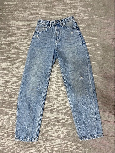 Bershka mom jean