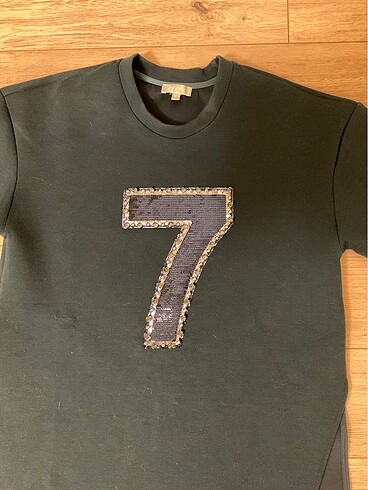 Twist Twist Tshirt
