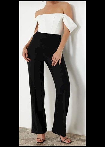 Trendyol & Milla Beyaz Straplez Midi Tulum