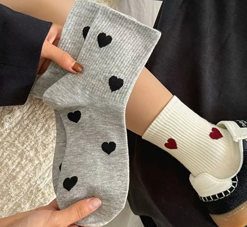 Nakışlı Gri Kız Çorabı - Görsel 2