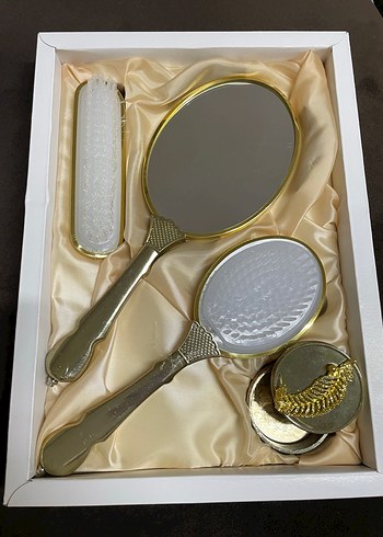 Parlak Altın Düğün Aksesuar Seti - Görsel 3