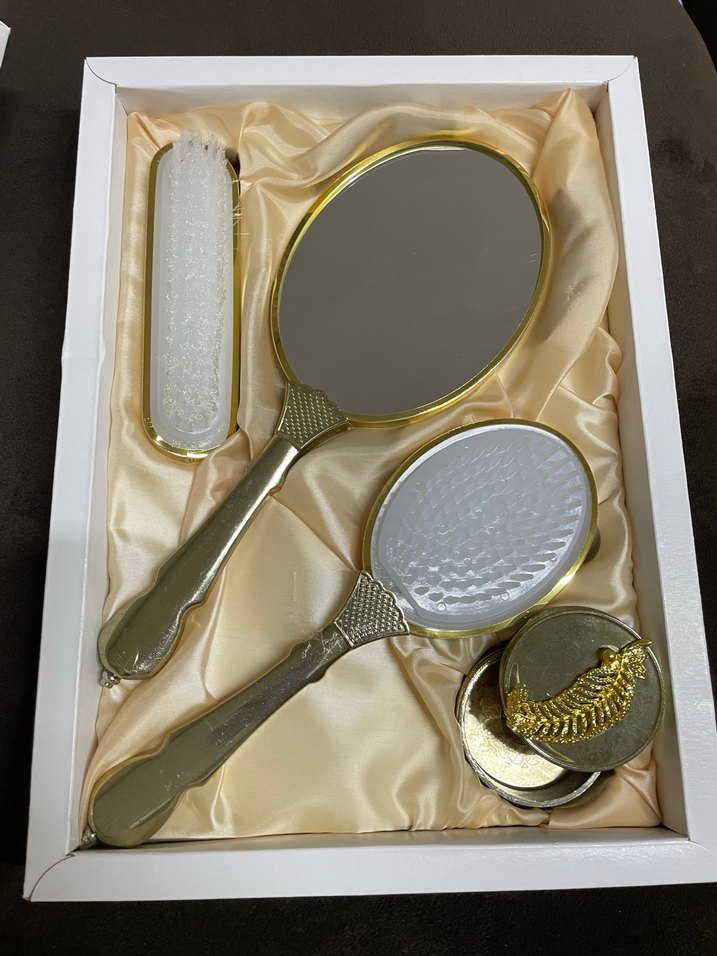 Parlak Altın Düğün Aksesuar Seti - Görsel 3