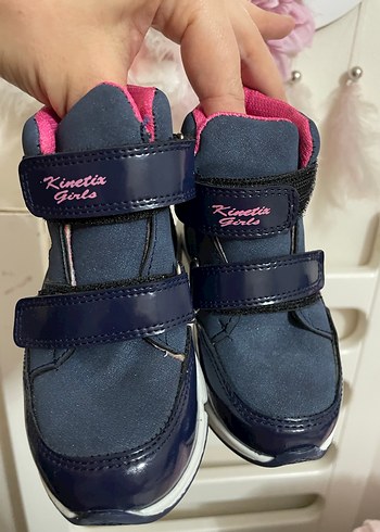 Kız Çocuk Lacivert Kadın Botu Velcro - Görsel 3