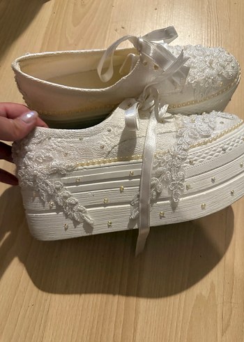 Dantel Detaylı Beyaz Dolgu Topuklu Espadril - Görsel 5