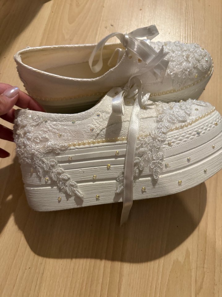 Dantel Detaylı Beyaz Dolgu Topuklu Espadril - Görsel 4