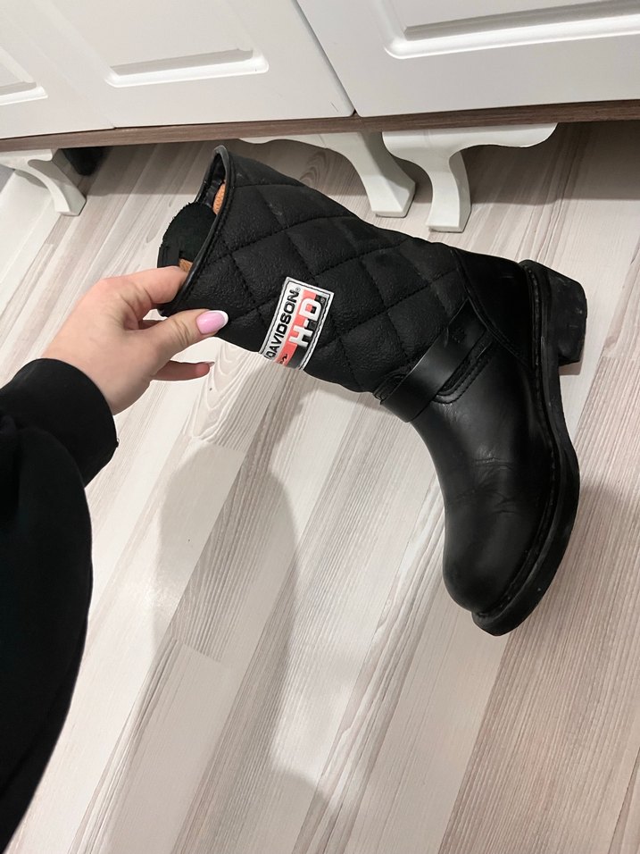 Harley-Davidson Siyah Tokalı Biker Bot - Görsel 3