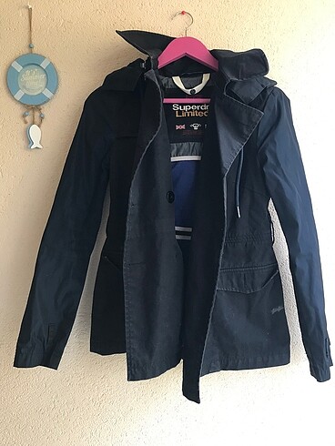 Superdry mont