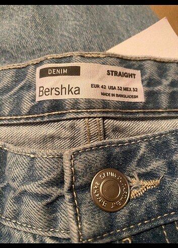 Bershka Bershka yırtık erkek pantolon