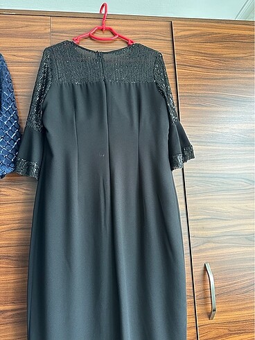 Siyah pullu sade abiye - Görsel 3