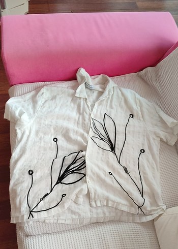 BERSHKA Beyaz Kısa Kollu Keten Gömlek