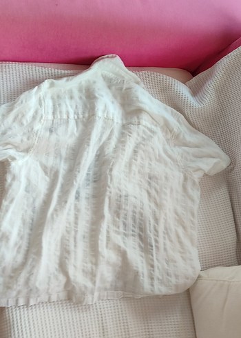 m Beden BERSHKA Beyaz Kısa Kollu Keten Gömlek