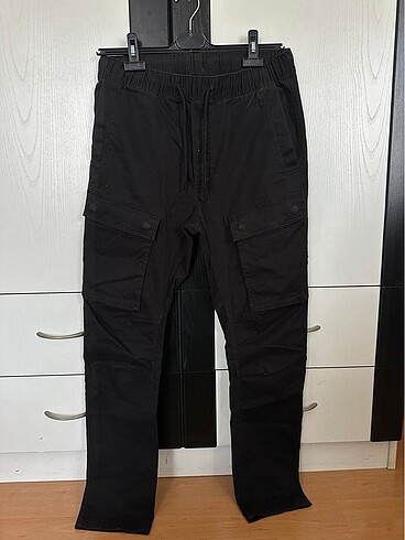 HM SİYAH KARGO PANTOLON