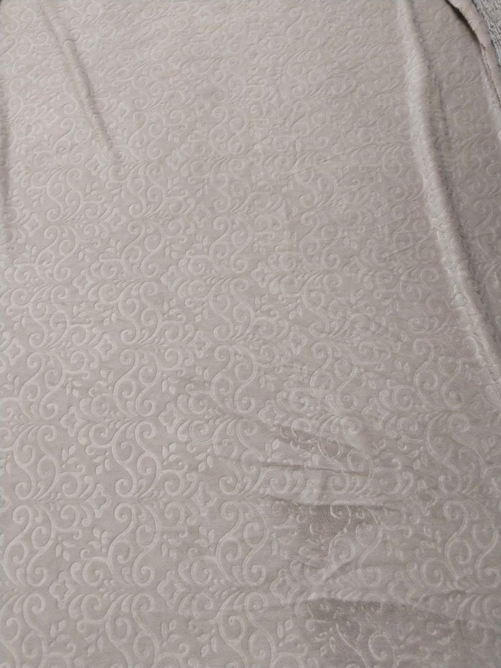 Gri Soyut Desenli Klasik Halı örtüsü - Görsel 3