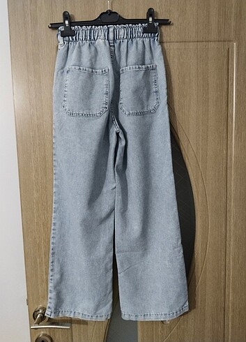 10 Yaş Beden H&M kız çocuk kot pantolon
