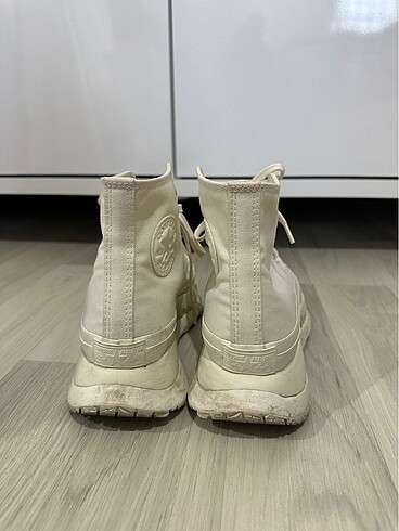 39 Beden beyaz Renk Converse
