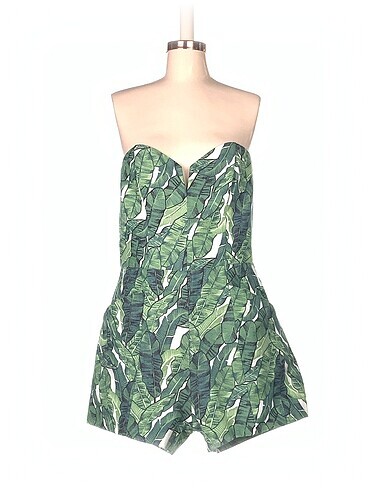H&M Kısa Tulum %70 İndirimli.