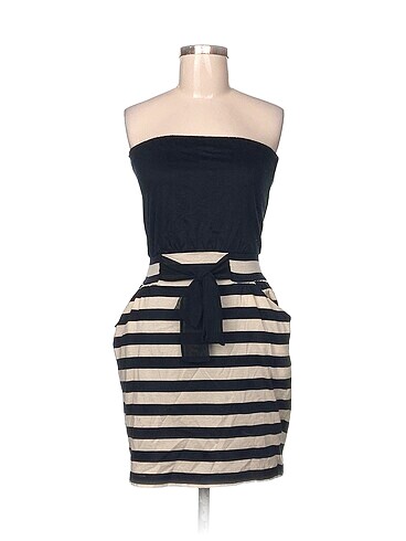 Mango Mini Elbise %70 İndirimli.