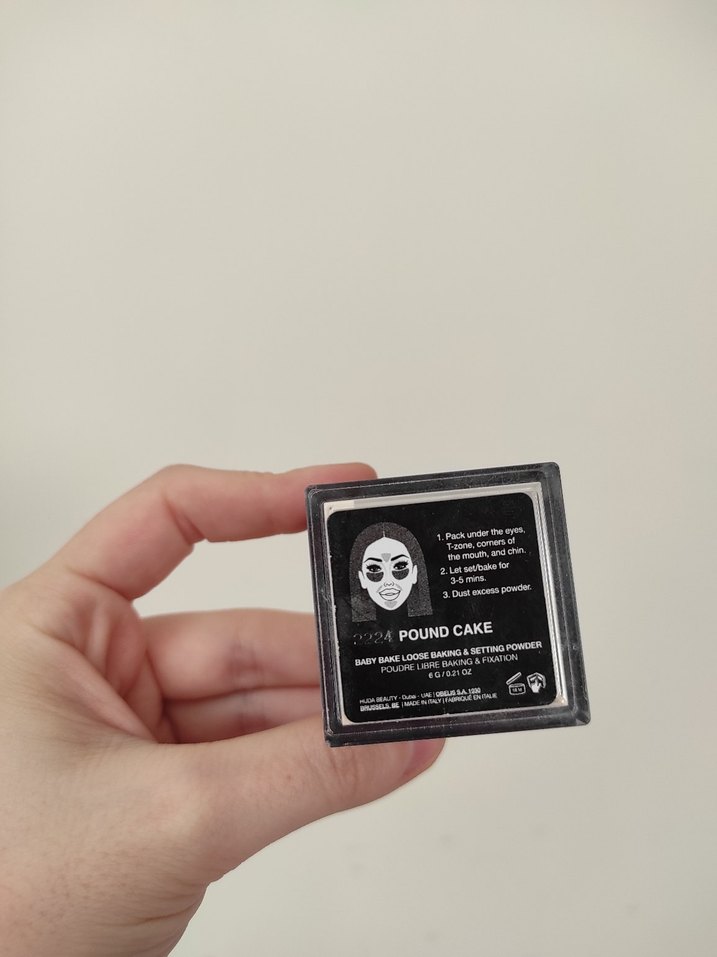 Huda Beauty pound cake bake pudra sabitleyici - Görsel 3
