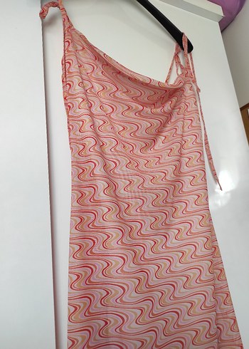 Pembe Bağlamalı şifon askılı elbise desenli - Görsel 4