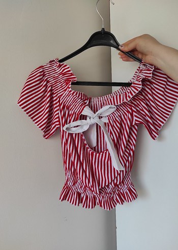 Kısa Kollu Kırmızı Çizgili Fırfırlı Bluz fiyonk - Görsel 2
