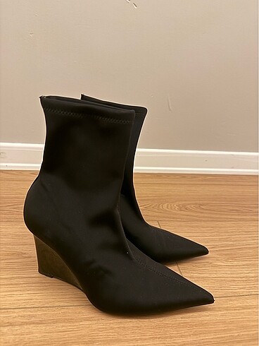 Zara bot