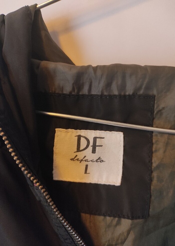 Yağmurluk bir kaç defa giydildi  - Görsel 2