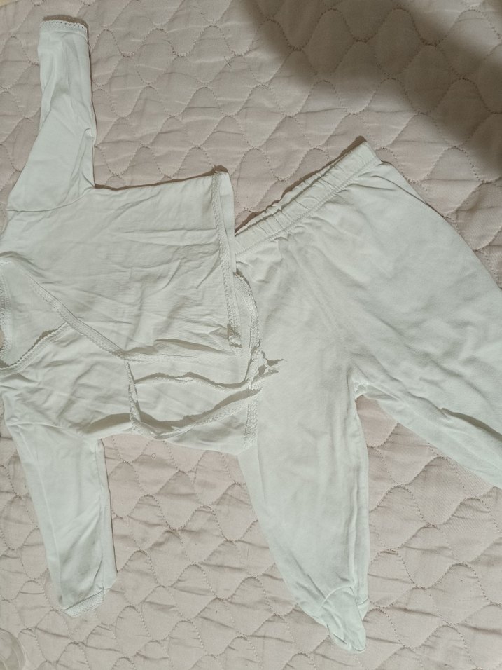 Bebek Erkek Beyaz Pamuklu Hastane Kıyafeti - Görsel 5